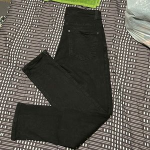 Woman’s black jeans